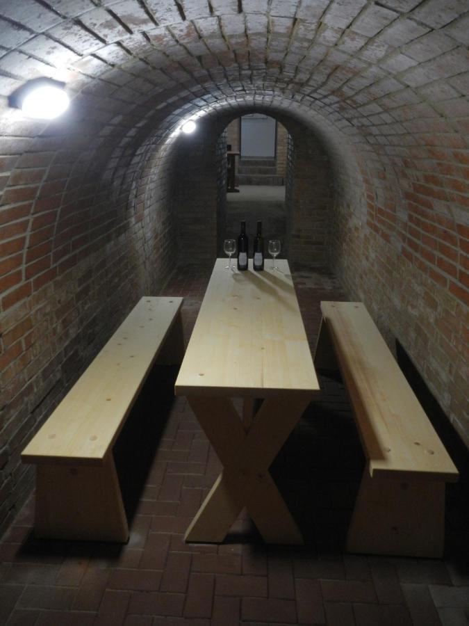 Cyklo Ubytovani A Vinny Sklep Zadovice Exterior photo